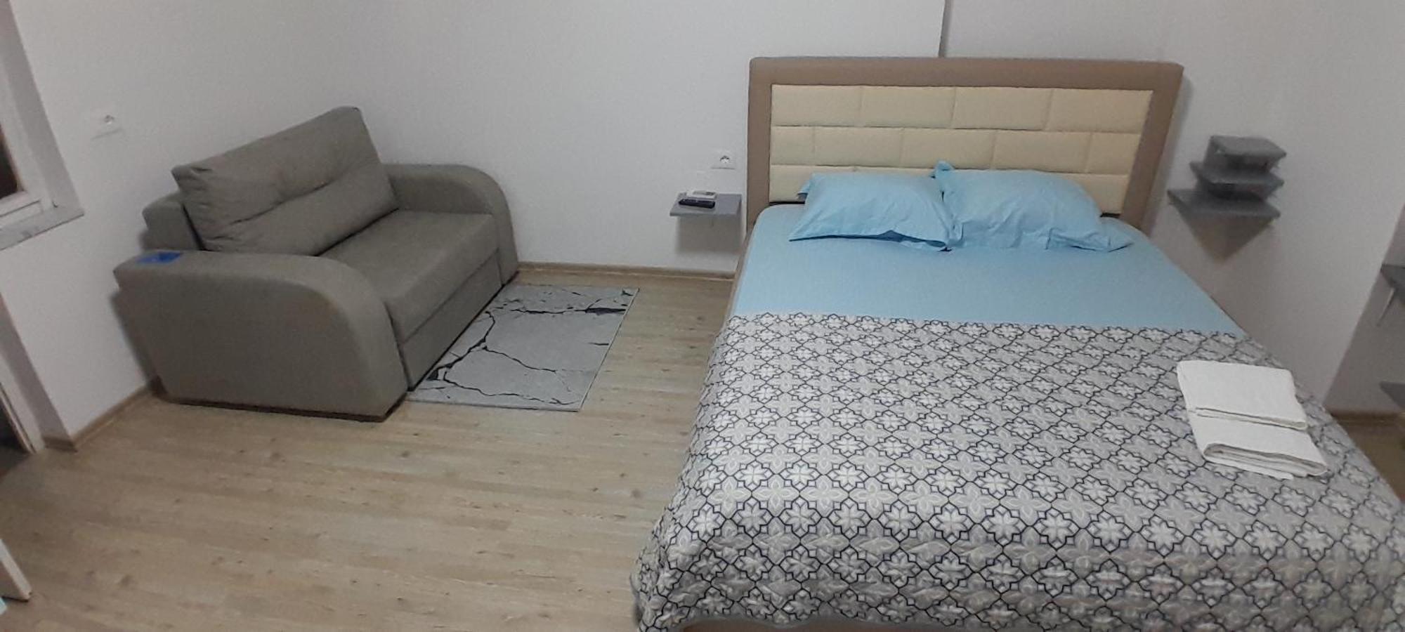 Klent Studio Apartment Pogradec Bagian luar foto