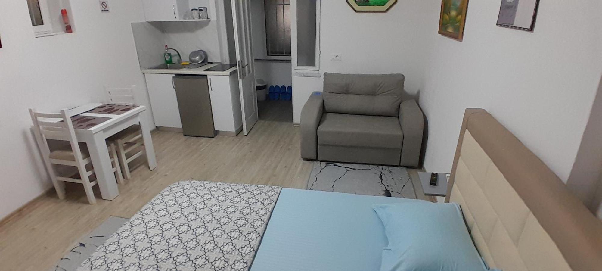 Klent Studio Apartment Pogradec Bagian luar foto