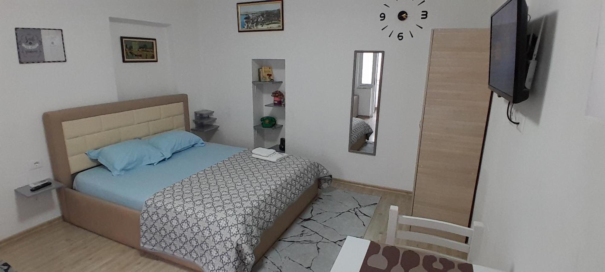Klent Studio Apartment Pogradec Bagian luar foto