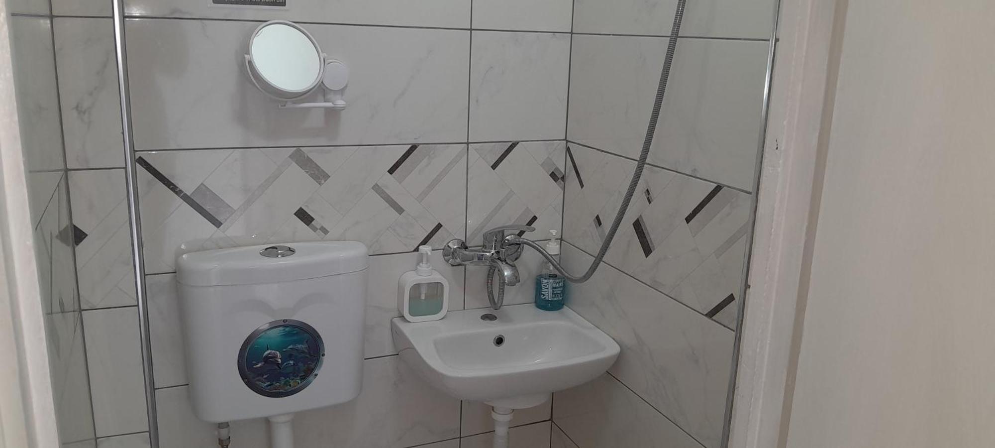 Klent Studio Apartment Pogradec Bagian luar foto